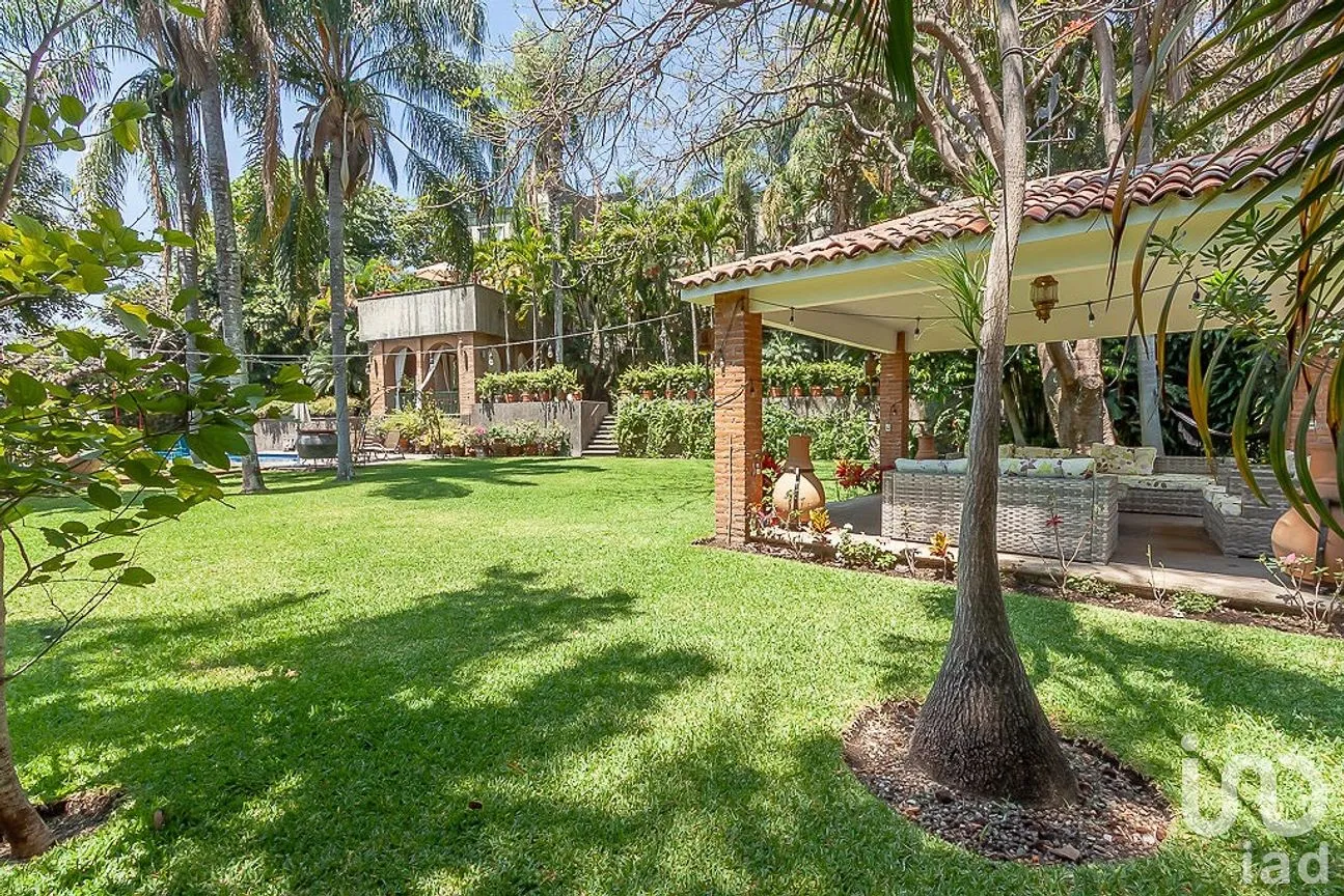 Casa en Venta en Cuernavaca Centro, Cuernavaca, Morelos | NEX-297520 | iad México | Foto 2 de 14