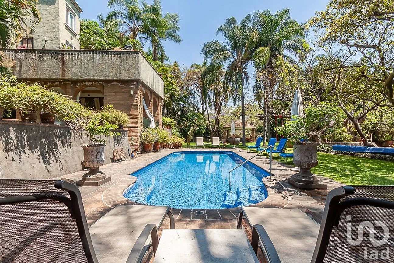 Casa en Venta en Cuernavaca Centro, Cuernavaca, Morelos | NEX-297520 | iad México | Foto 1 de 14