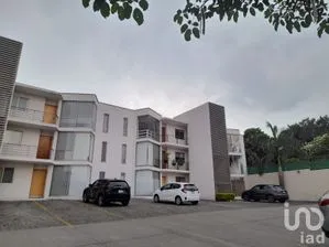 NEX-299536 - Departamento en Renta, con 2 recamaras, con 2 baños, con 100 m2 de construcción en Chapultepec, CP 62450, Morelos.