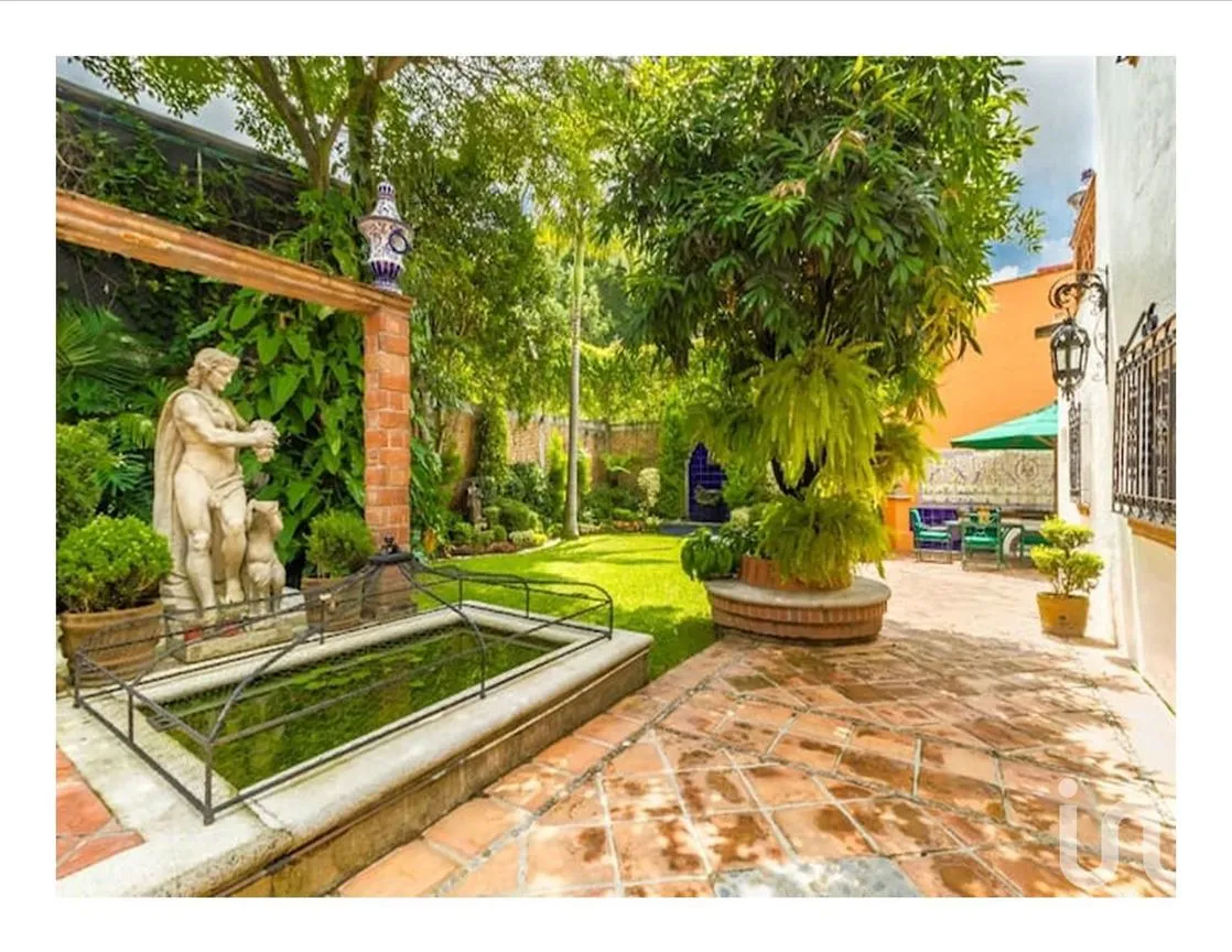 Casa en Venta en Acapatzingo, Cuernavaca, Morelos | NEX-46582 | iad México | Foto 1 de 19