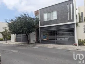 NEX-238879 - Casa en Renta, con 3 recamaras, con 2 baños, con 250 m2 de construcción en Anáhuac la Escondida, CP 66446, Nuevo León.