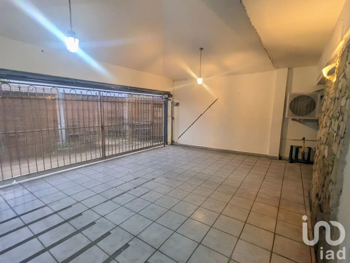 Casa en Venta en Valle del Contry, Guadalupe, Nuevo León | NEX-287291 | iad México | Foto 2 de 33