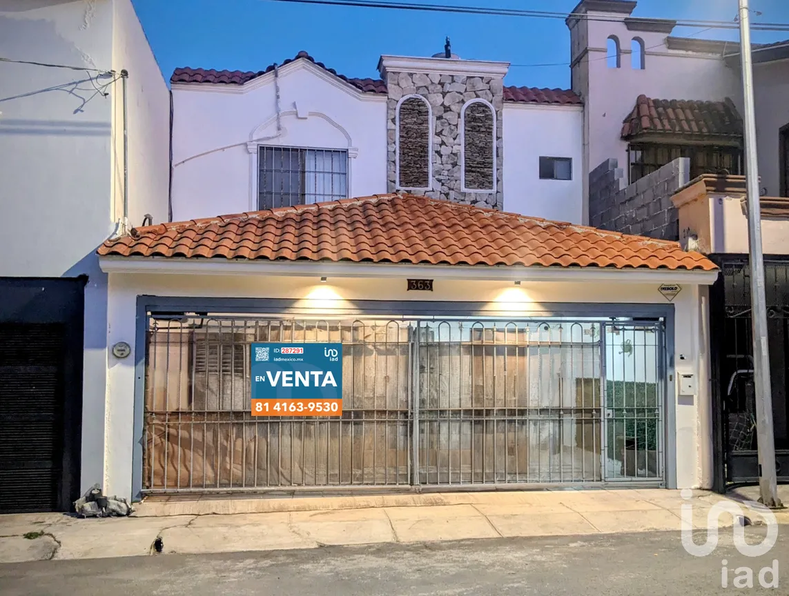 Casa en Venta en Valle del Contry, Guadalupe, Nuevo León | NEX-287291 | iad México | Foto 1 de 33