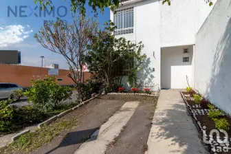 NEX-56124 - Casa en Venta, con 3 recamaras, con 1 baño, con 70 m2 de construcción en Misión Mariana, CP 76903, Querétaro.