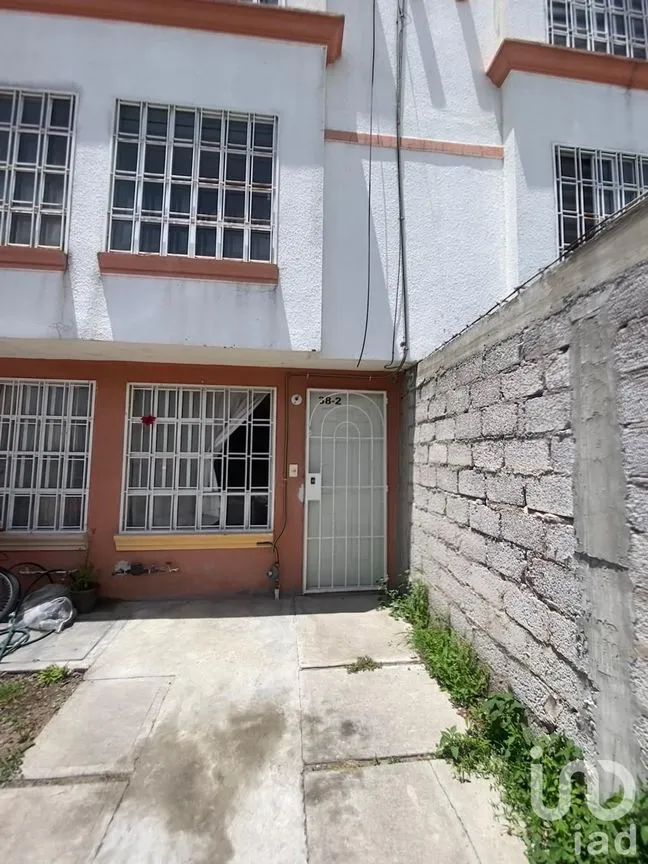 Casa en Venta en Los Héroes Tecámac II, Tecámac, México | NEX-233378 | iad México | Foto 2 de 21