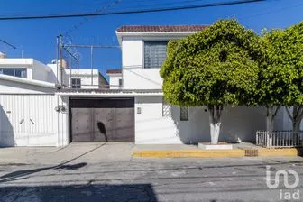 NEX-237880 - Casa en Venta, con 4 recamaras, con 2 baños, con 187 m2 de construcción en Valle de Aragón 3ra Sección Poniente, CP 55280, México.