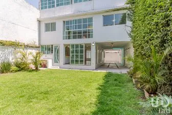 NEX-247994 - Casa en Venta, con 5 recamaras, con 3 baños, con 308 m2 de construcción en Cantera Puente de Piedra, CP 14040, Ciudad de México.