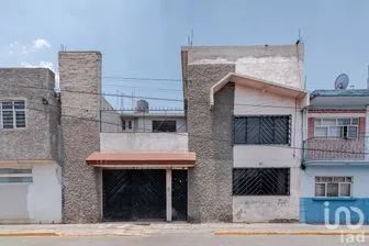 NEX-248040 - Casa en Venta, con 5 recamaras, con 2 baños, con 231 m2 de construcción en San Miguel Xalostoc, CP 55390, México.