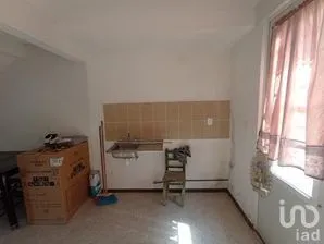 NEX-295649 - Casa en Venta, con 2 recamaras, con 1 baño, con 680 m2 de construcción en Jardines del Lago, CP 55607, México.