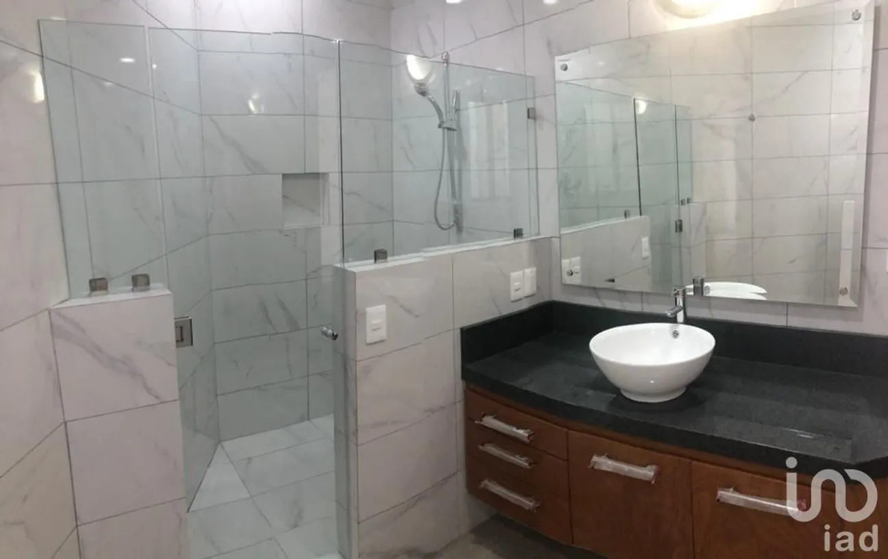 Casa en Venta en Xoco, Benito Juárez, Ciudad de México | NEX-47487 | iad México | Foto 3 de 25
