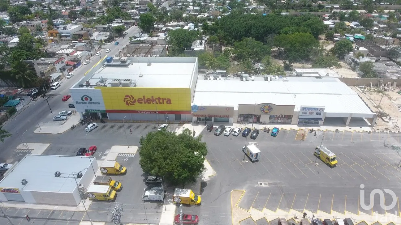 Local en Renta en Supermanzana 200, Benito Juárez, Quintana Roo | NEX-37382 | iad México | Foto 2 de 3