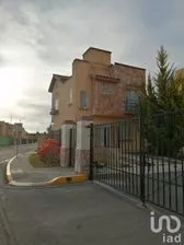 NEX-155712 - Casa en Venta, con 3 recamaras, con 1 baño, con 83 m2 de construcción en Real Toledo, CP 42119, Hidalgo.