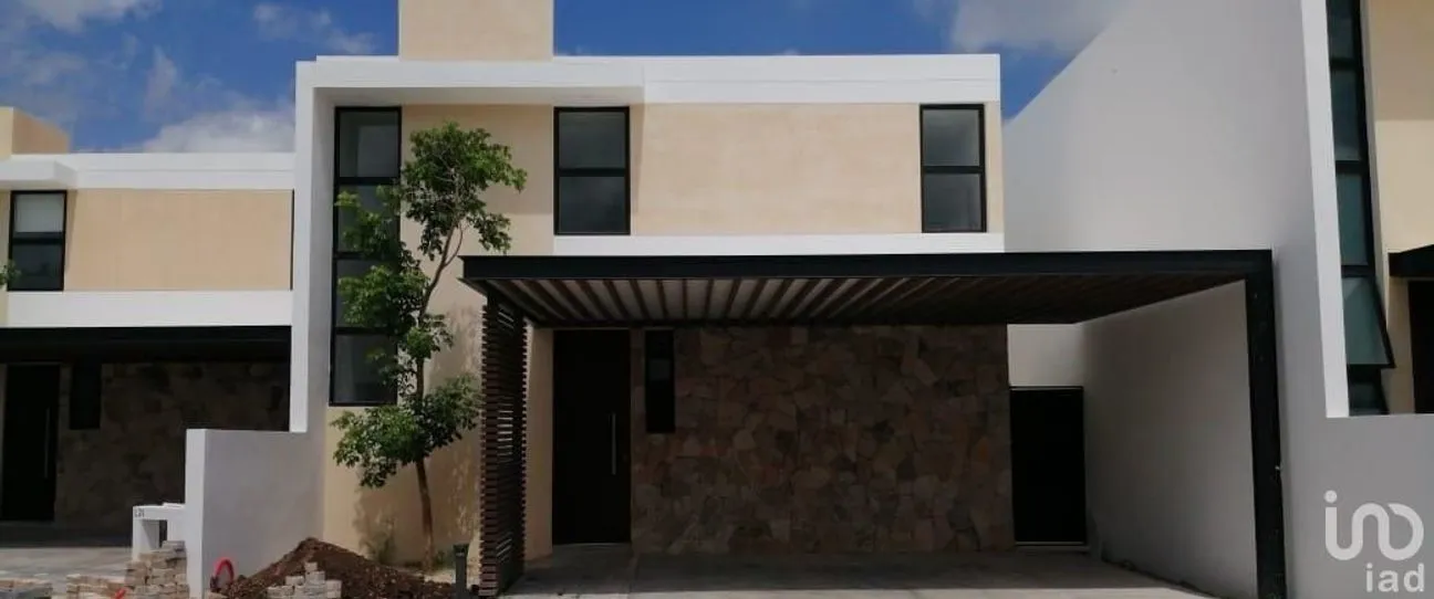Casa en Venta en Conkal, Conkal, Yucatán | NEX-37772 | iad México | Foto 1 de 15