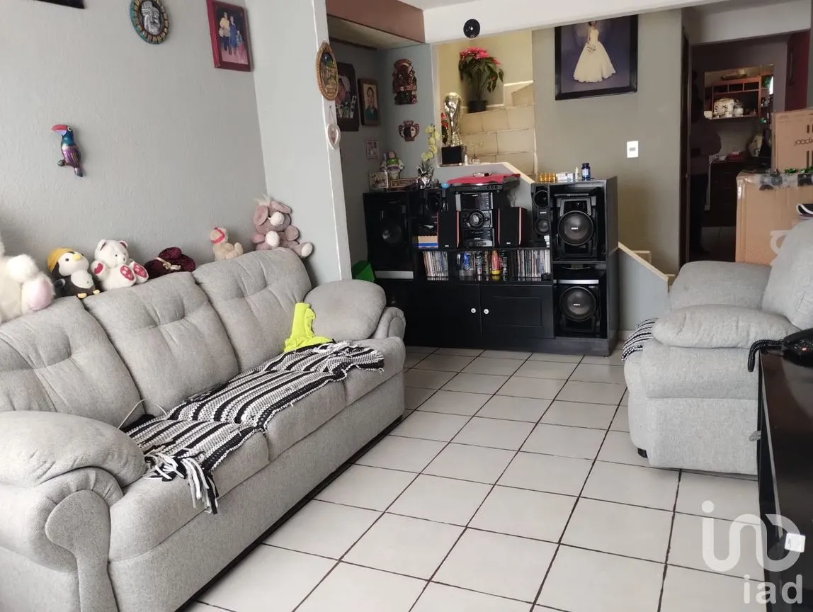 Casa en Venta en Los Héroes Tecámac, Tecámac, México | NEX-283716 | iad México | Foto 3 de 18