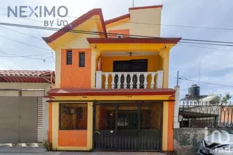 NEX-57260 - Casa en Venta, con 3 recamaras, con 1 baño, con 171 m2 de construcción en Loma de la Cruz 1a. Sección, CP 54475, México.