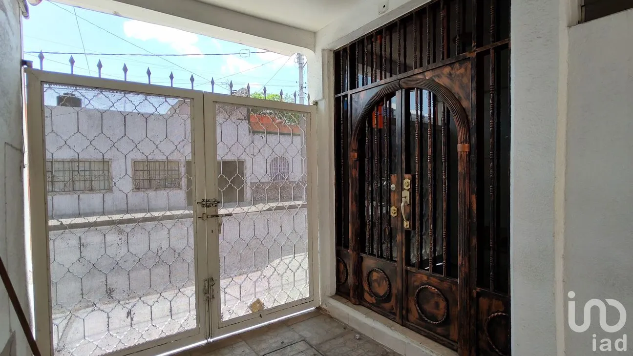 Casa en Venta en Sector Popular, Iztapalapa, Ciudad de México | NEX-260682 | iad México | Foto 2 de 52