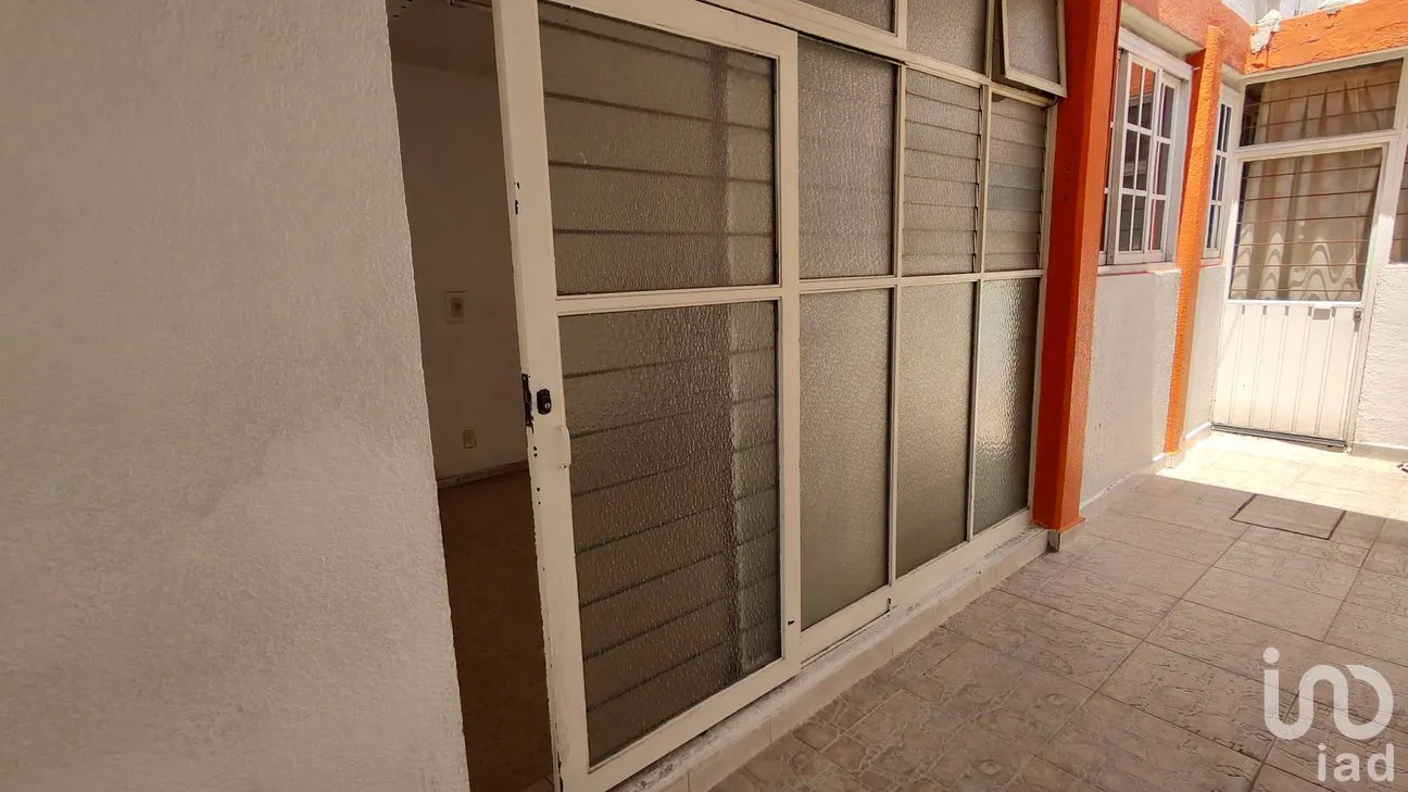 Casa en Venta en Sector Popular, Iztapalapa, Ciudad de México | NEX-260682 | iad México | Foto 3 de 52
