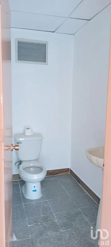 Oficina en Renta en Roma Norte, Cuauhtémoc, Ciudad de México | NEX-297936 | iad México | Foto 22 de 37