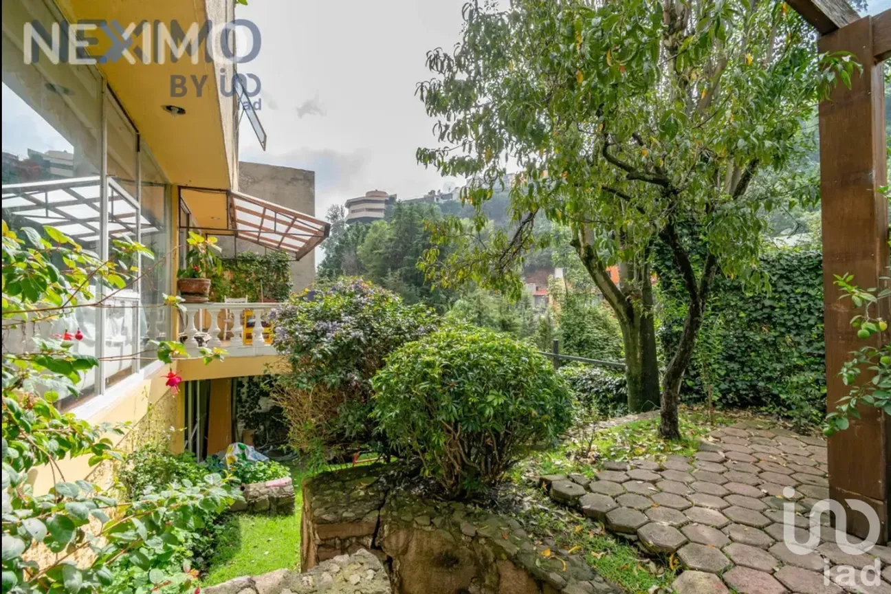 Casa en Venta en La Herradura Sección III, Huixquilucan, México | NEX-50032 | iad México | Foto 8 de 35