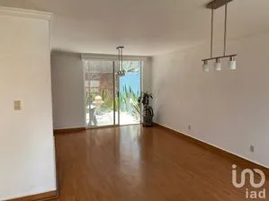 NEX-58811 - Casa en Venta, con 3 recamaras, con 2 baños, con 120 m2 de construcción en Cuajimalpa, CP 05000, Ciudad de México.