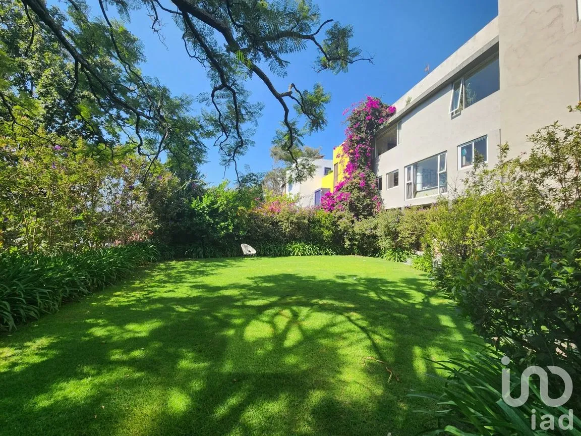 Casa en Venta en Lomas de Santa Fe, Álvaro Obregón, Ciudad de México | NEX-190701 | iad México | Foto 1 de 18