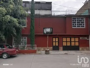 NEX-212640 - Casa en Venta, con 4 recamaras, con 3 baños, con 150 m2 de construcción en Talabarteros, CP 56356, México.