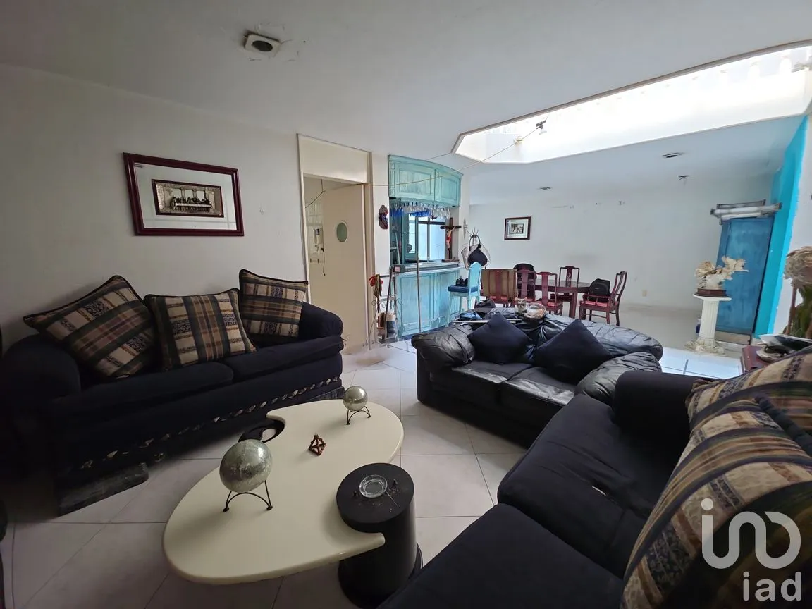 Casa en Venta en Bosques de Aragón, Nezahualcóyotl, México | NEX-297977 | iad México | Foto 1 de 37