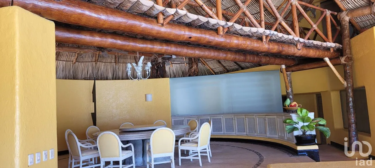 Casa en Venta en Playa Guitarrón, Acapulco de Juárez, Guerrero | NEX-170833 | iad México | Foto 5 de 38
