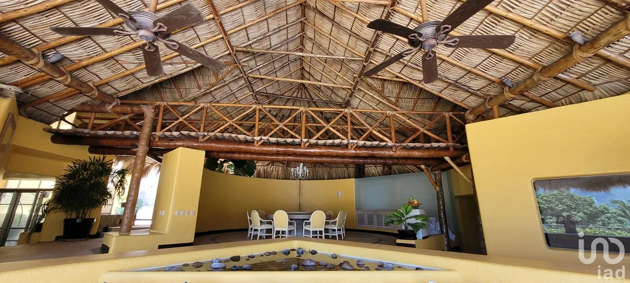 Casa en Venta en Playa Guitarrón, Acapulco de Juárez, Guerrero | NEX-170833 | iad México | Foto 10 de 38