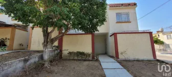 NEX-174682 - Casa en Venta, con 2 recamaras, con 2 baños, con 69 m2 de construcción en San Agustin, CP 39753, Guerrero.