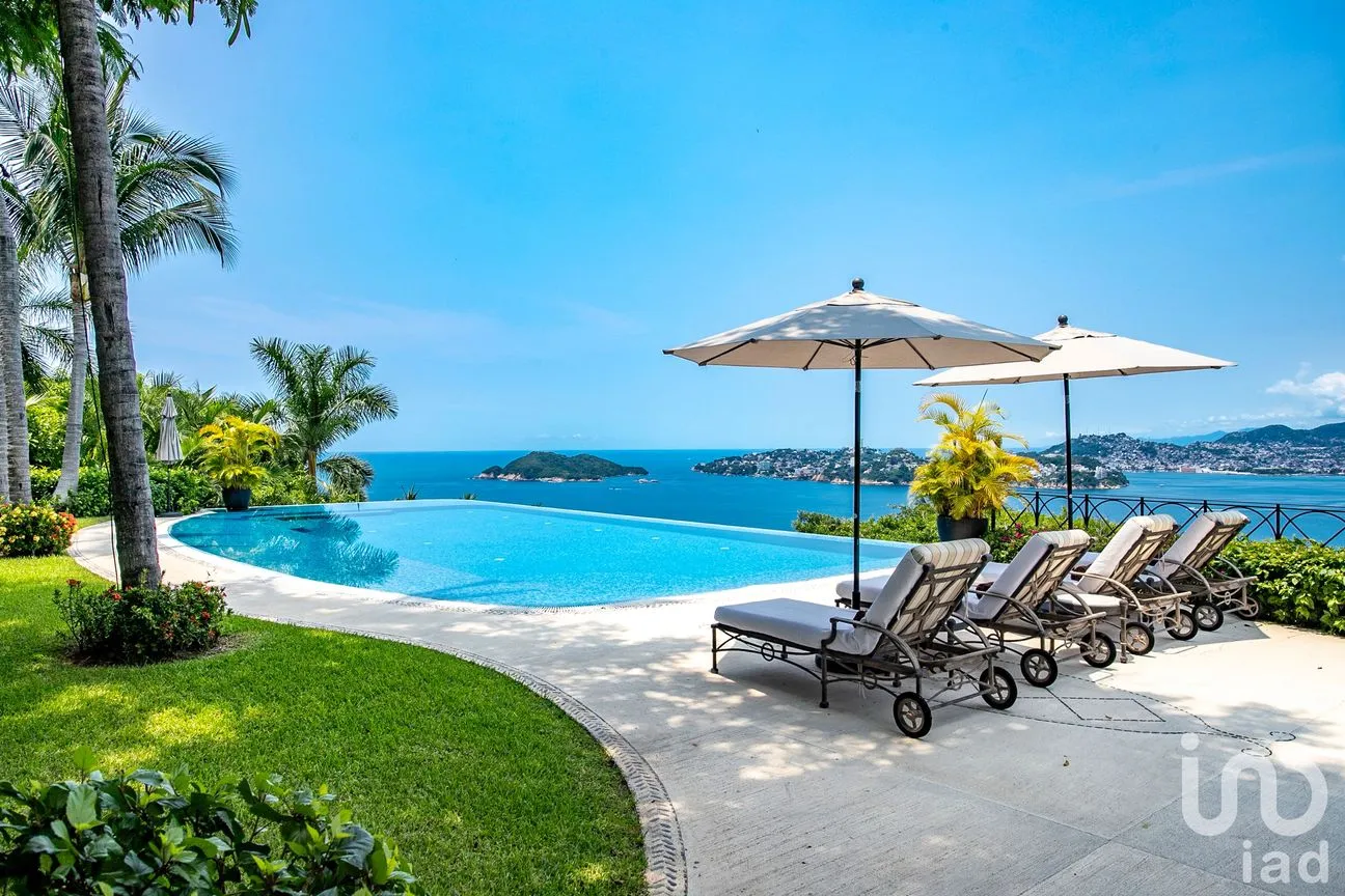 Casa en Venta en Las Brisas 1, Acapulco de Juárez, Guerrero | NEX-175299 | iad México | Foto 3 de 22
