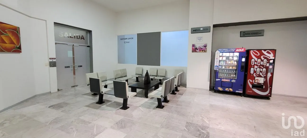 Oficina en Renta en Magallanes, Acapulco de Juárez, Guerrero | NEX-175402 | iad México | Foto 9 de 13