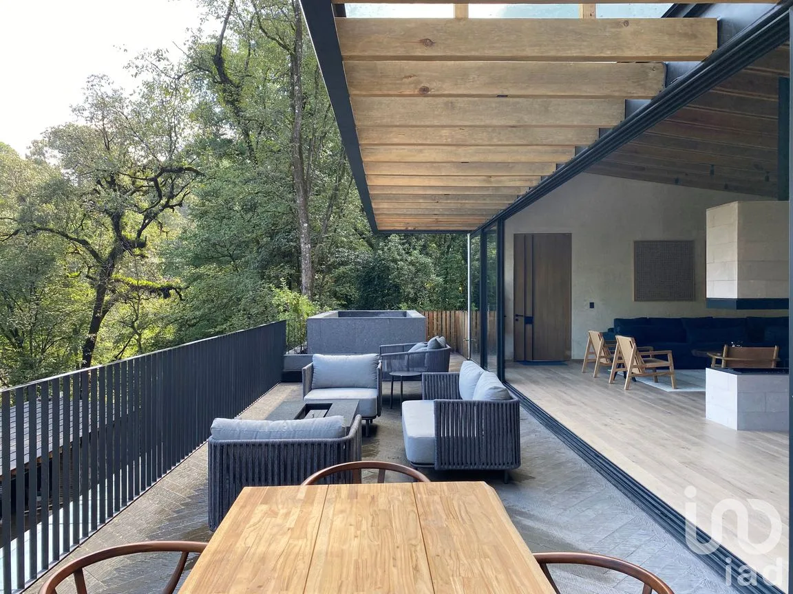 Casa en Venta en Avándaro, Valle de Bravo, México | NEX-194992 | iad México | Foto 11 de 29