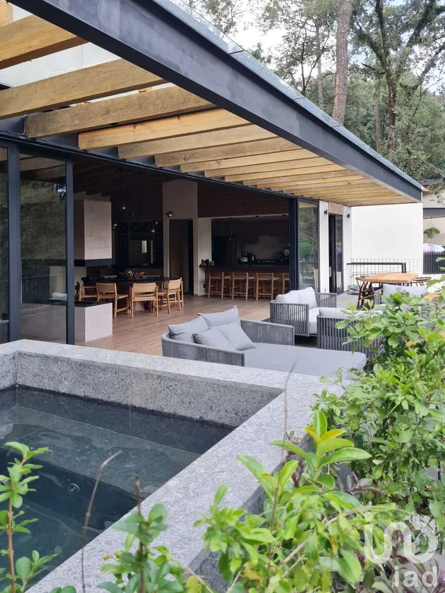 Casa en Venta en Avándaro, Valle de Bravo, México | NEX-194992 | iad México | Foto 6 de 29