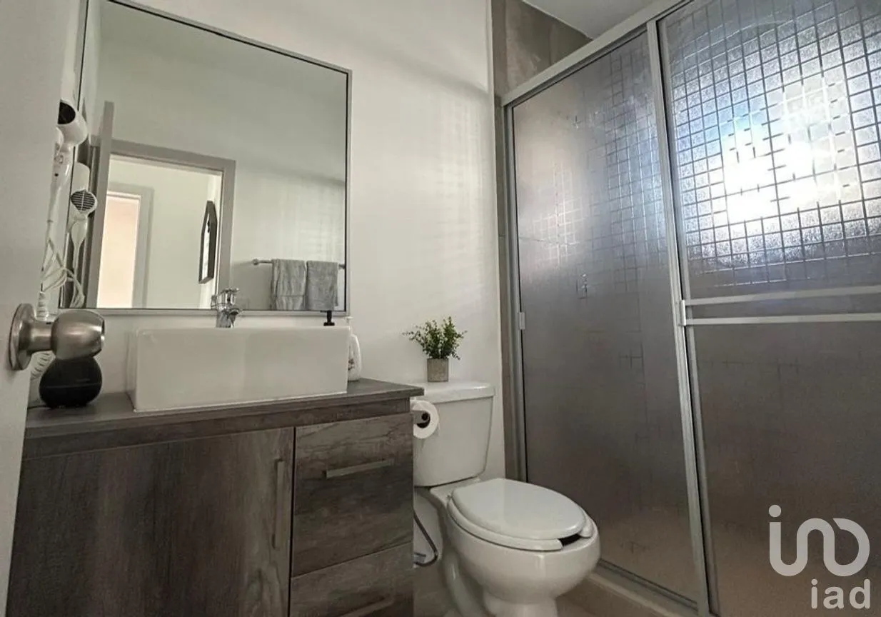 Casa en Venta en Verona Residencial, Tijuana, Baja California | NEX-261894 | iad México | Foto 24 de 43