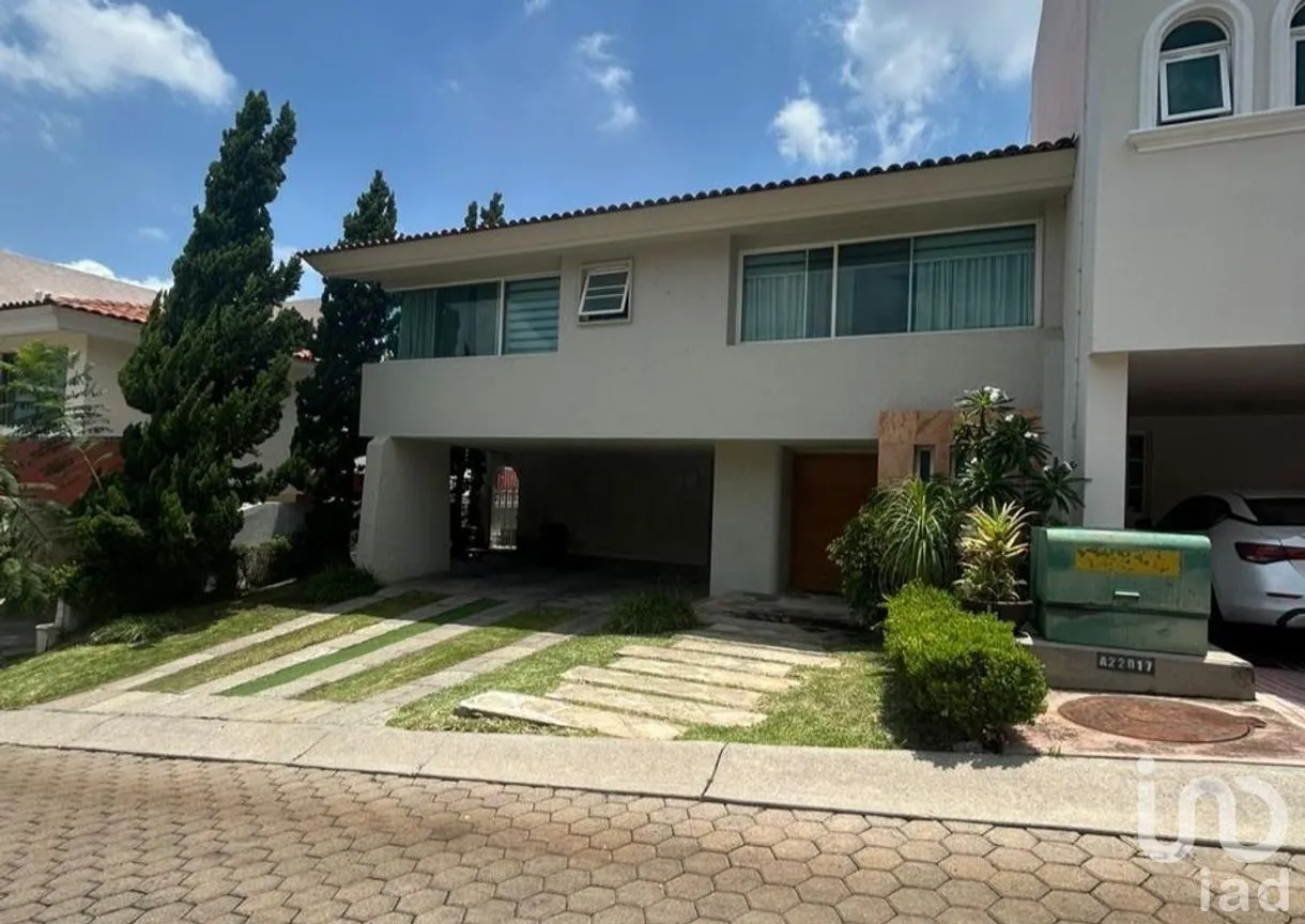 Casa en Venta en Virreyes Residencial, Zapopan, Jalisco | NEX-285918 | iad México | Foto 1 de 13