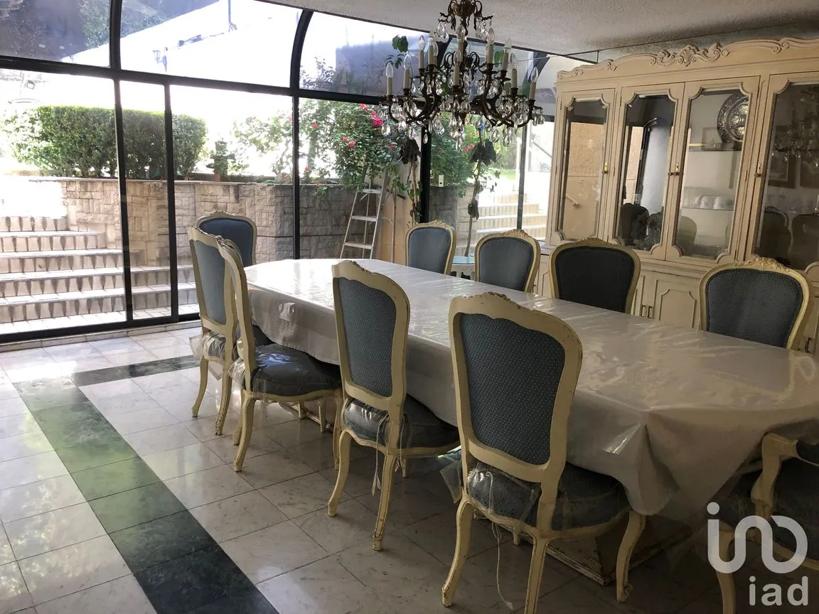 Casa en Venta en Lomas de Tecamachalco Sección Cumbres, Huixquilucan, México | NEX-150974 | iad México | Foto 2 de 9