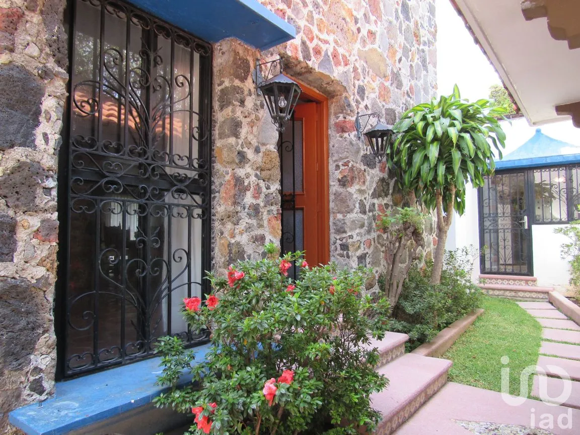 Casa en Venta en Jardines de Delicias, Cuernavaca, Morelos | NEX-157729 | iad México | Foto 6 de 51