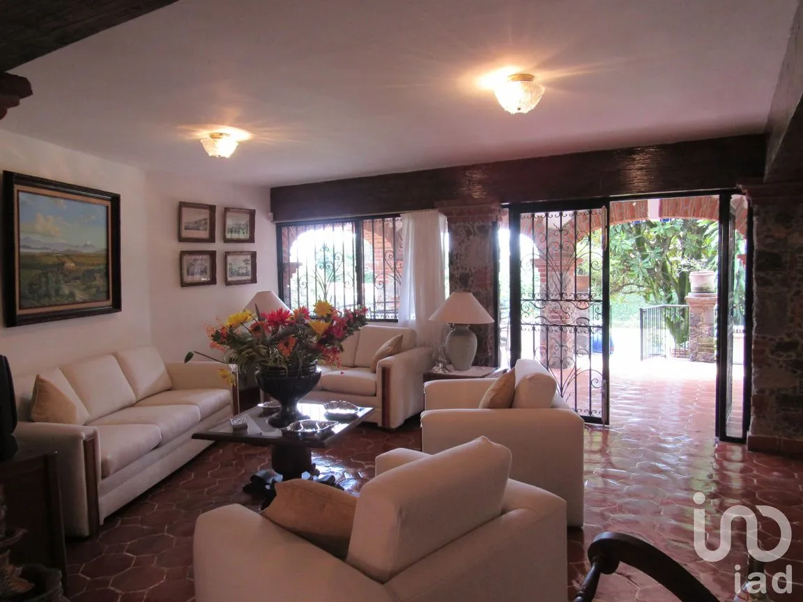Casa en Venta en Jardines de Delicias, Cuernavaca, Morelos | NEX-157729 | iad México | Foto 8 de 51