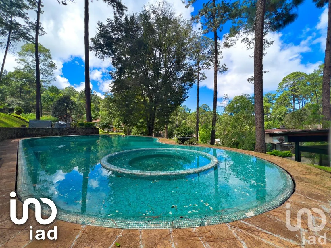 Casa en Venta en Avándaro, Valle de Bravo, México | NEX-186395 | iad México | Foto 3 de 37