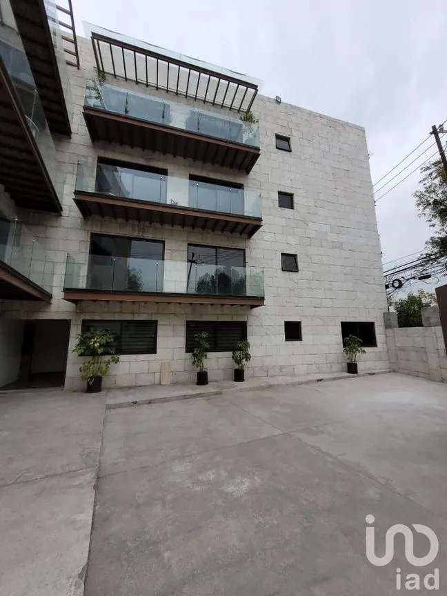 Departamento en Venta en Lomas de Tecamachalco Sección Bosques I y II, Huixquilucan, México | NEX-194281 | iad México | Foto 2 de 9