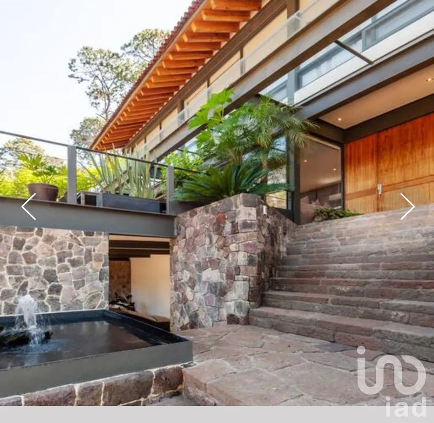 Casa en Venta en Avándaro, Valle de Bravo, México | NEX-220748 | iad México | Foto 2 de 44