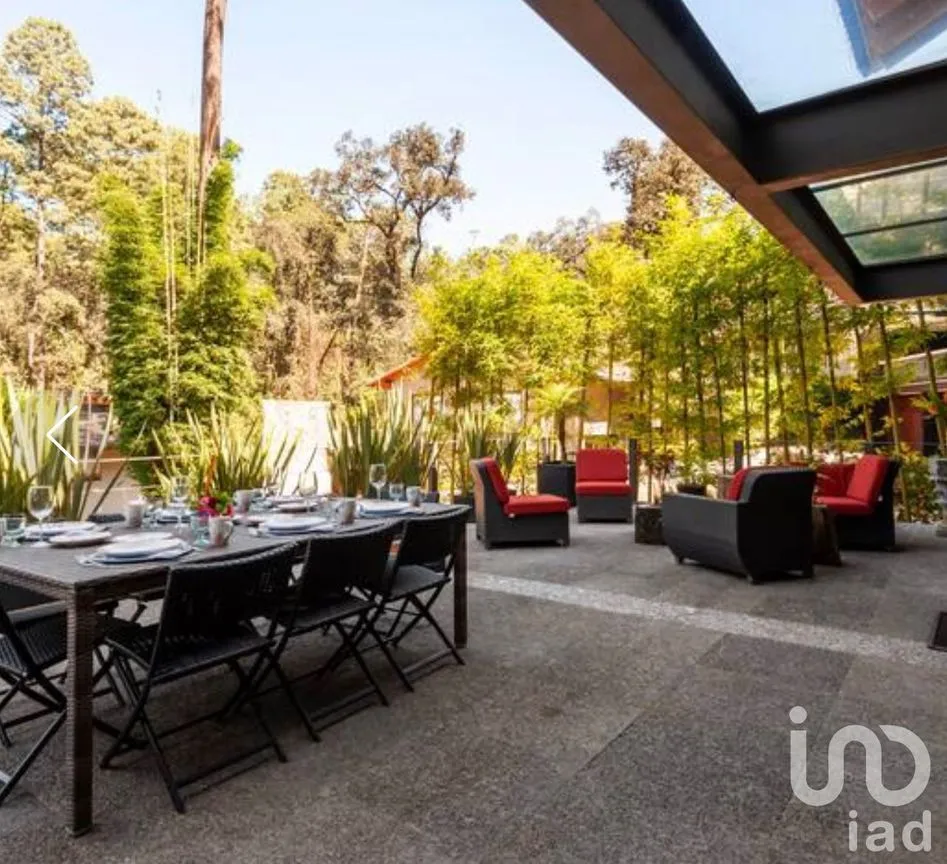 Casa en Venta en Avándaro, Valle de Bravo, México | NEX-220748 | iad México | Foto 3 de 44