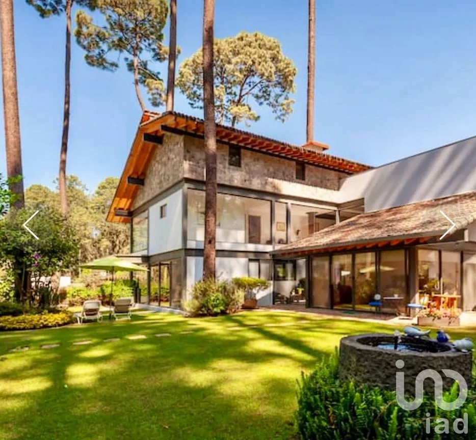 Casa en Venta en Avándaro, Valle de Bravo, México | NEX-220748 | iad México | Foto 1 de 44