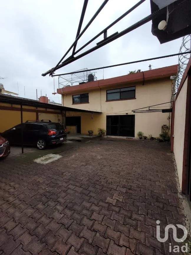 Casa en Venta en Militar Marte, Iztacalco, Ciudad de México | NEX-252434 | iad México | Foto 2 de 35