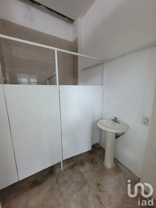 Local en Renta en Cuajimalpa, Cuajimalpa de Morelos, Ciudad de México | NEX-254204 | iad México | Foto 12 de 16