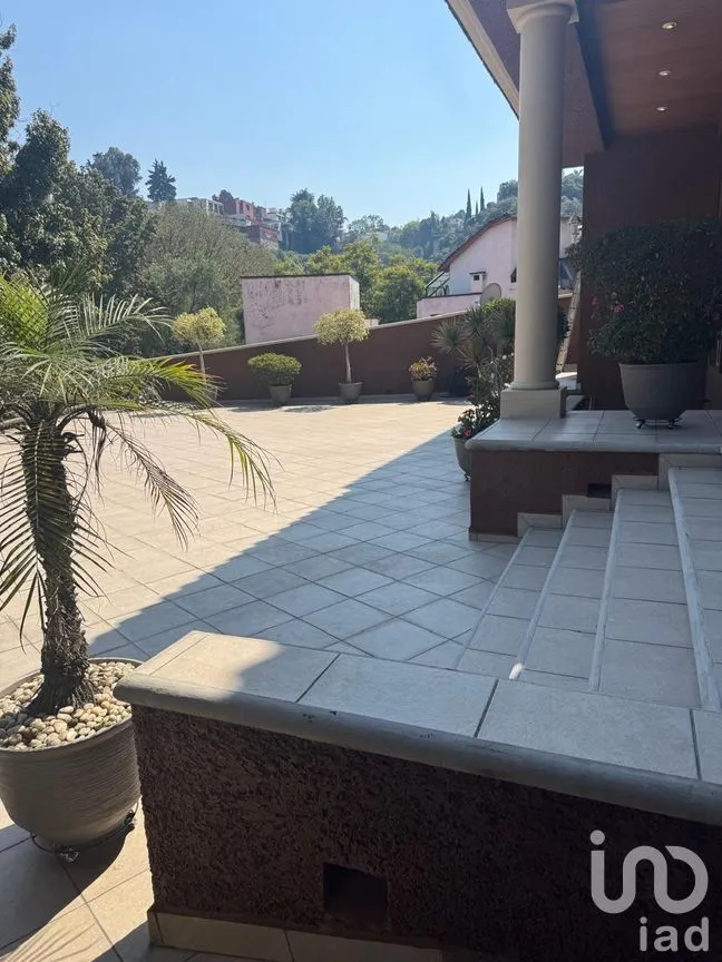 Casa en Venta en Lomas de La Herradura, Huixquilucan, México | NEX-263231 | iad México | Foto 2 de 34