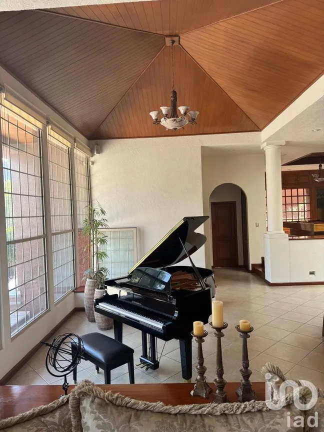 Casa en Venta en Lomas de La Herradura, Huixquilucan, México | NEX-263231 | iad México | Foto 9 de 34