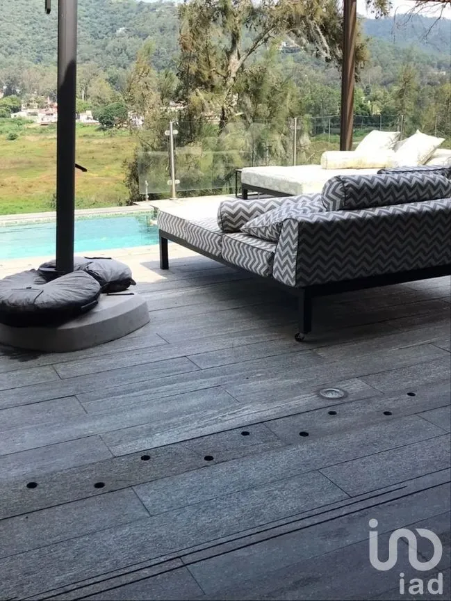 Casa en Venta en Agua Fría, Valle de Bravo, México | NEX-285665 | iad México | Foto 2 de 35