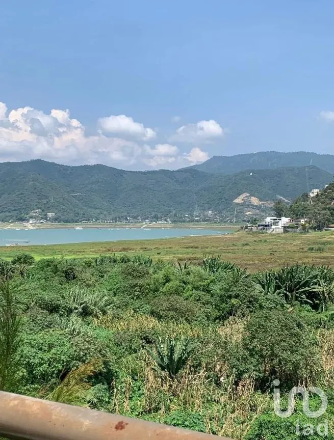 Casa en Venta en Agua Fría, Valle de Bravo, México | NEX-285665 | iad México | Foto 28 de 35